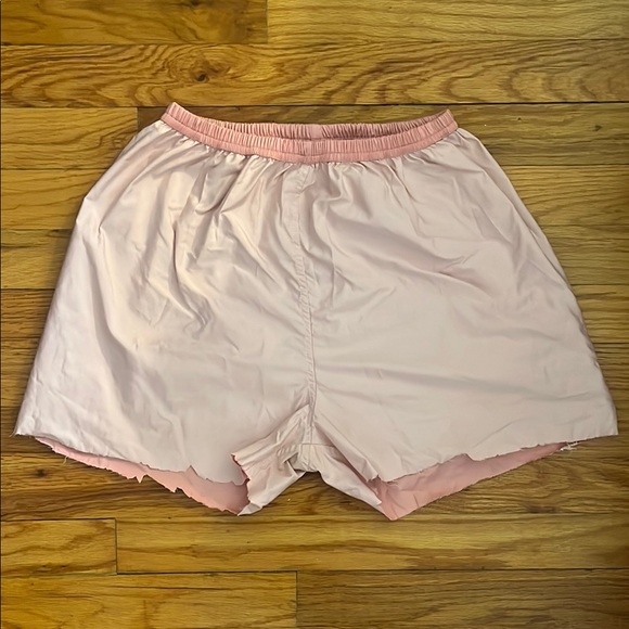 Bullet Pointe Trash Bag Shorts - Picture 2 of 3